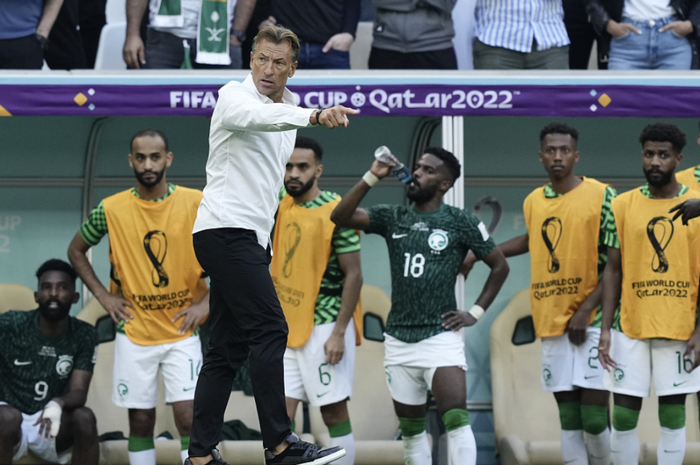 沙特足协突然解雇法国主帅勒纳尔 世界杯前景蒙