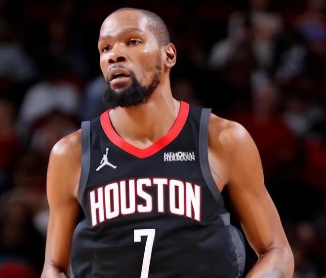 雷霆12连胜领跑西部 马刺大胜热火延续6连胜