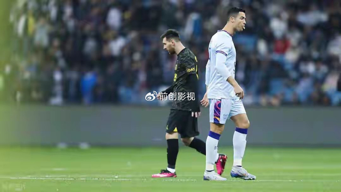 梅西技术流VS C罗终结王：谁才是足球历史的球王